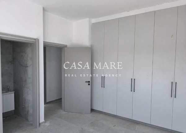 תמונת לקאטמיה, ניקוסיה למכירה