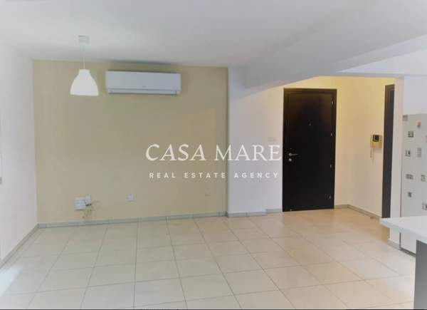 תמונת סטרולובוס, ניקוסיה למכירה (0)