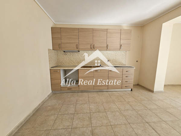 תמונת תרמי, סלוניקי למכירה