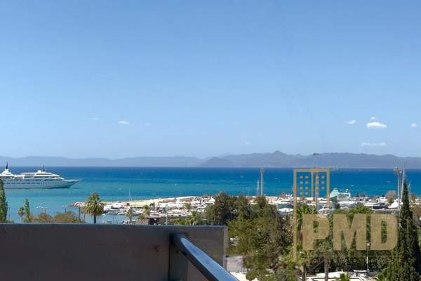 תמונת גליפדה, אתונה למכירה (0)