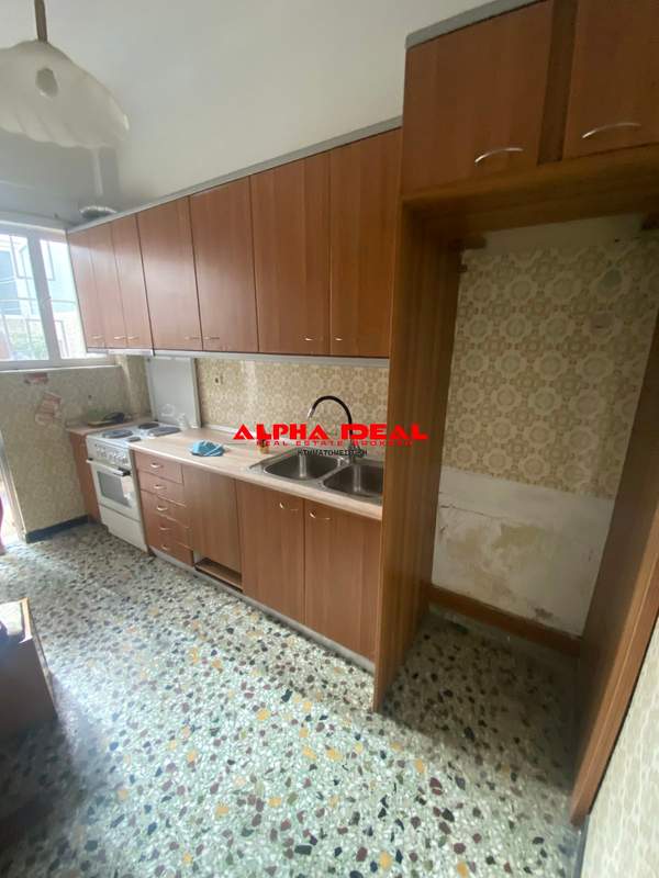 Keratsini, Athens for sale