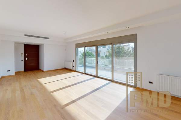 תמונת גליפדה, אתונה למכירה (0)