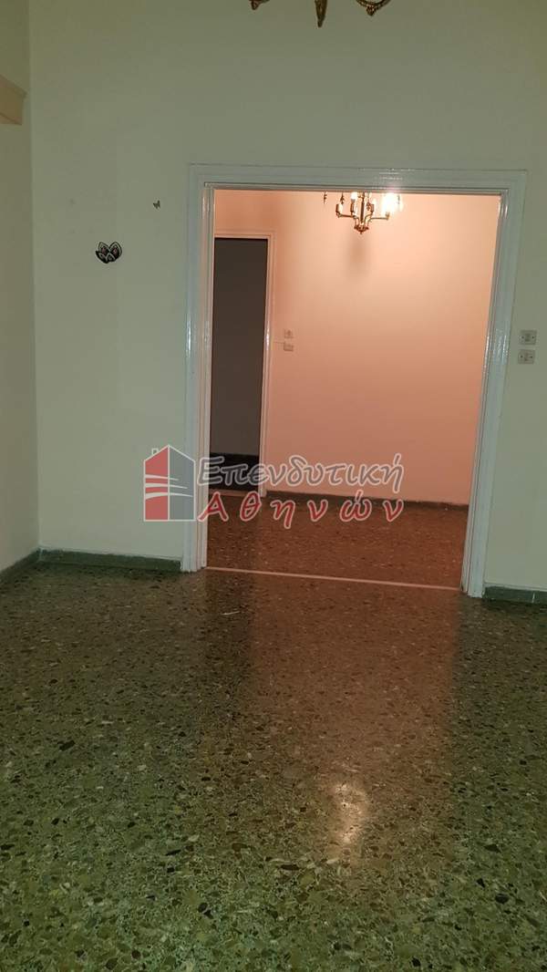 תמונת קאטו פטיסיה, אתונה למכירה (0)