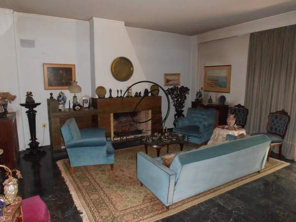 תמונת קיפיסיה, אתונה למכירה (0)