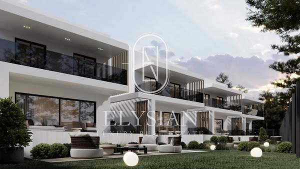 תמונת קסנדרה, כלקידיקי למכירה (0)