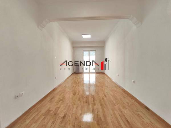 תמונת ויקטוריה, אתונה למכירה (0)