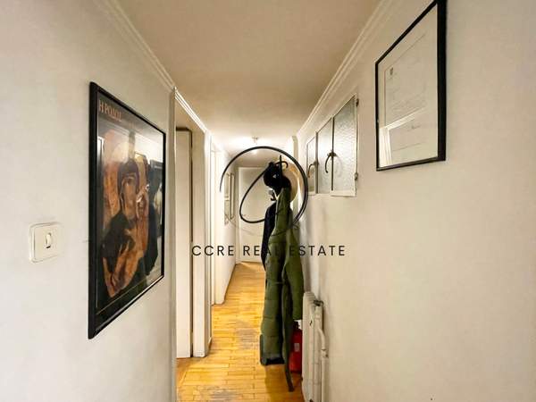 תמונת קולונאקי, אתונה למכירה