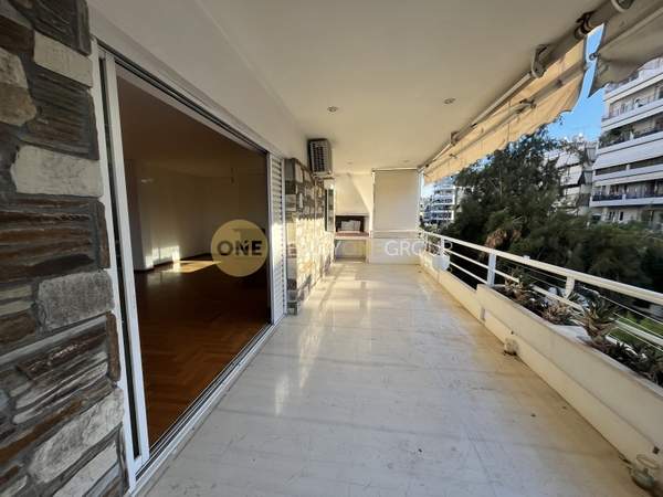 תמונת נאה סימרני, אתונה למכירה (0)