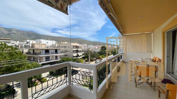 תמונת גליפדה, אתונה למכירה (1)