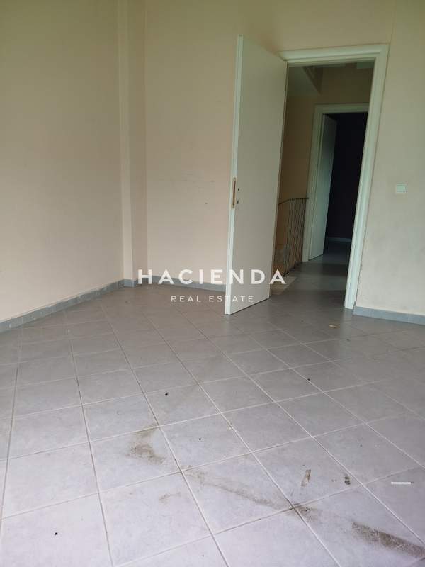 תמונת פאיליה - חורטיאטיס, סלוניקי למכירה (0)