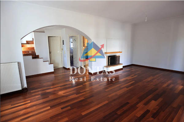 תמונת חאלנדרי, אתונה למכירה (1)