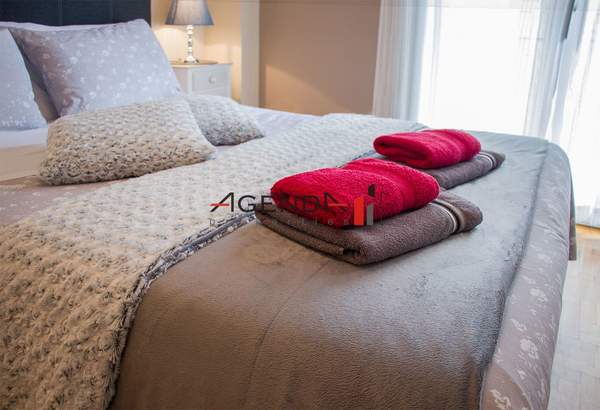 תמונת ויקטוריה, אתונה למכירה (0)