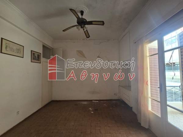 תמונת אגיוס דימיטרוס, אתונה למכירה (0)