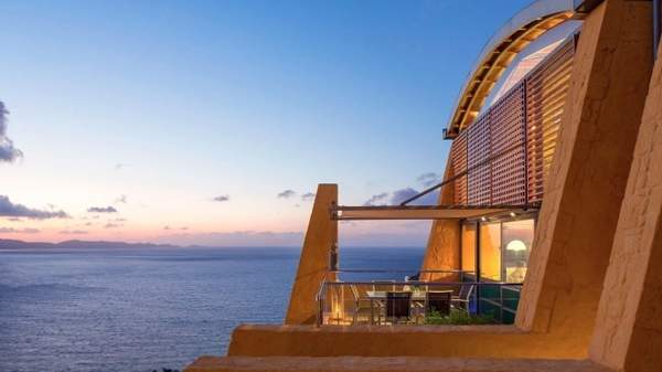 תמונת פלטניאס, כרתים למכירה