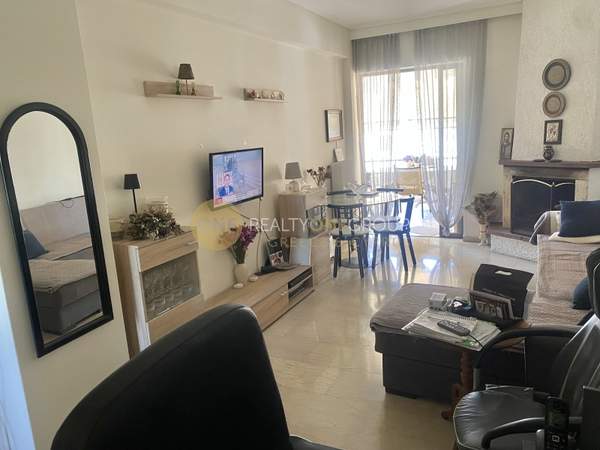 תמונת קיפריאדו, אתונה למכירה (1)