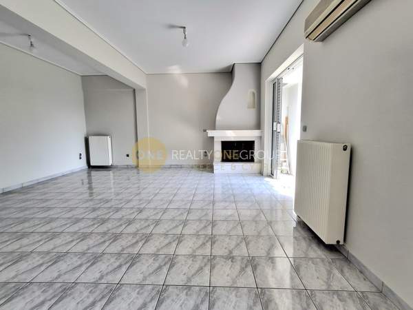 תמונת נאה איונה, אתונה למכירה (1)