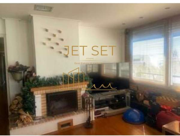 תמונת פאליו פאלירו, אתונה למכירה