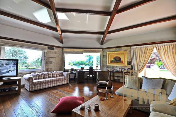 תמונת מרקו פולו, אתונה למכירה (1)