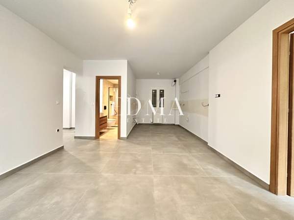 תמונת נטפו, סלוניקי למכירה (0)