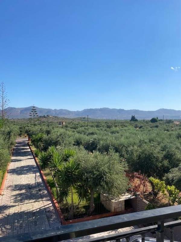 תמונת בסיס ימי כרתים, חאניה, כרתים למכירה