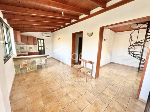 תמונת אנאוויסוס, סרוניקוס למכירה (1)