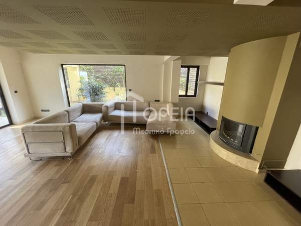 תמונת סרוניקוס, אתונה למכירה (0)