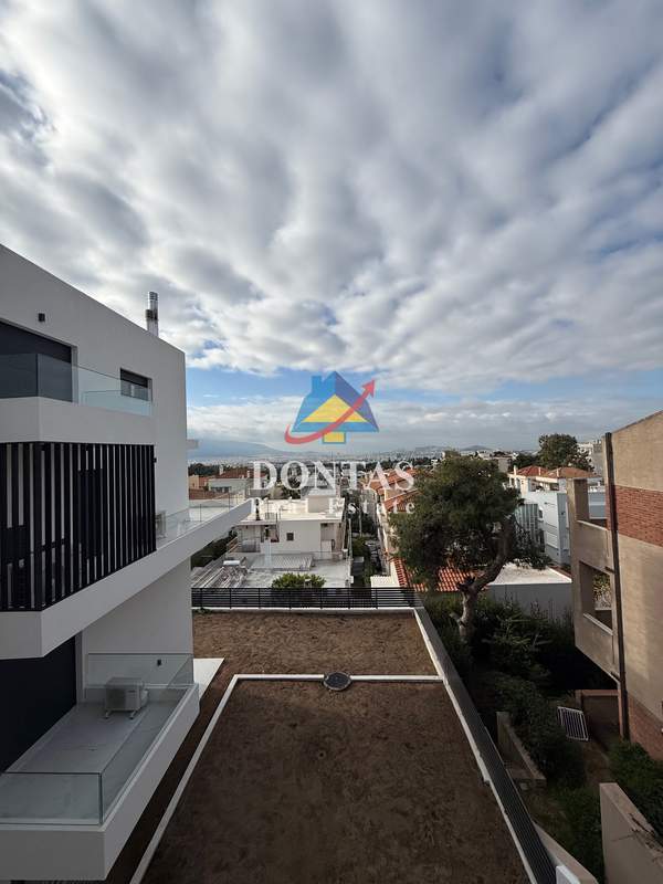 תמונת קיפיסיה, אתונה למכירה (1)