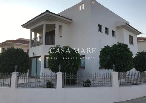 Dali, Nicosia for sale