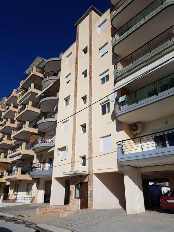 תמונת נסטוס, קוואלה למכירה (1)