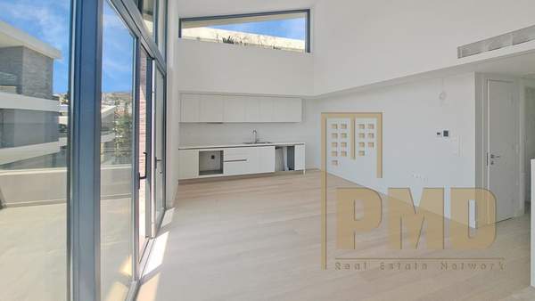 תמונת וולה, וארי - וולה -ווליאגמני, אתונה למכירה (1)