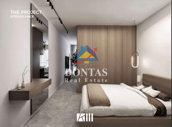 תמונת קולונאקי, אתונה למכירה (1)