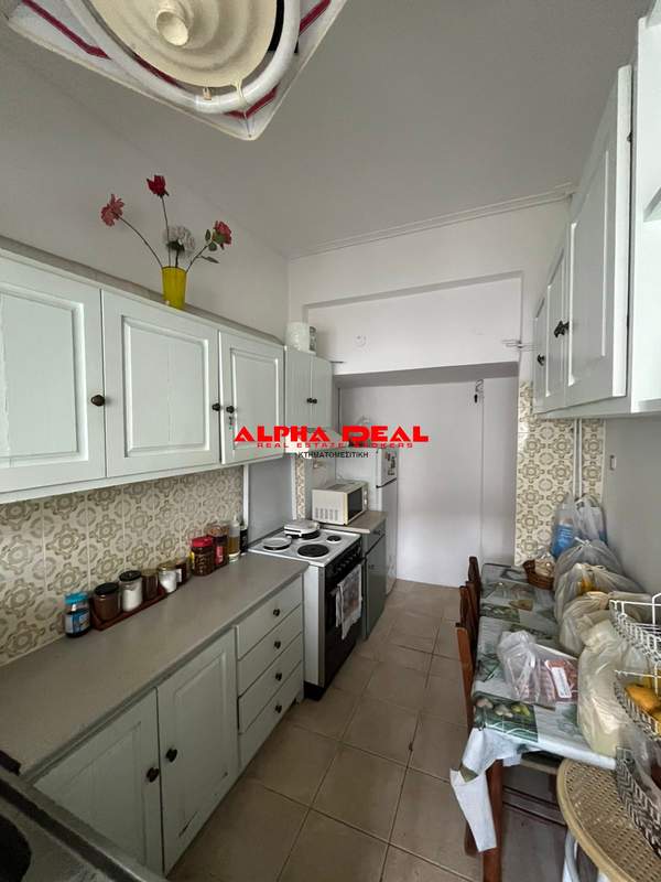 תמונת מרכז, פיראוס, אתונה למכירה (0)