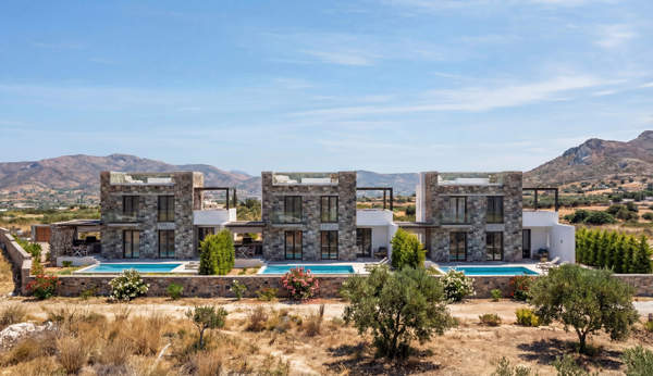 תמונת נקסוס, האיים הקיקלאדיים למכירה