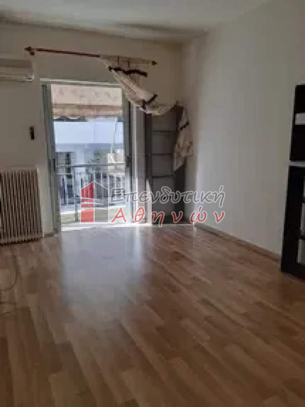 תמונת נאה סימרני, אתונה למכירה