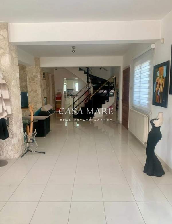 תמונת אנגומי, ניקוסיה למכירה (0)