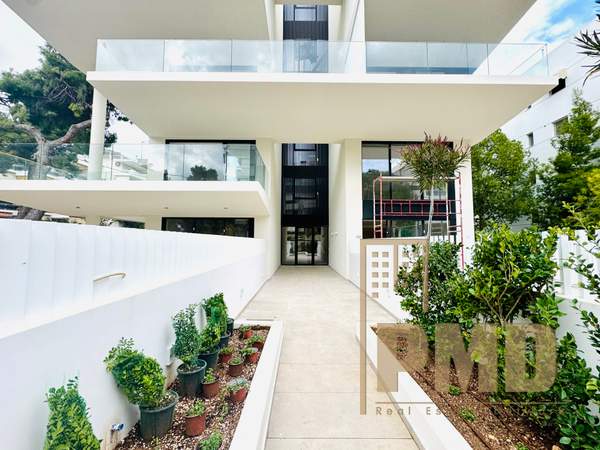 תמונת וארי, וארי - וולה -ווליאגמני, אתונה למכירה (0)