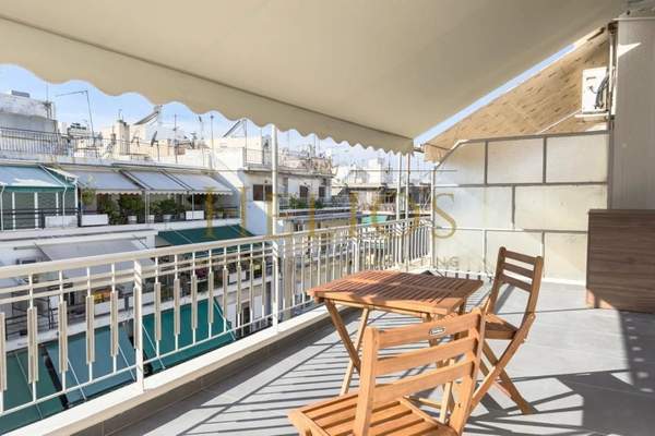 תמונת פנגרטי, אתונה למכירה (1)