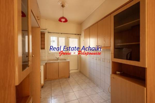 תמונת קמיניה, פיראוס למכירה (0)