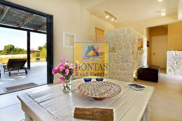 תמונת ארגוסטולי, קפלוניה למכירה