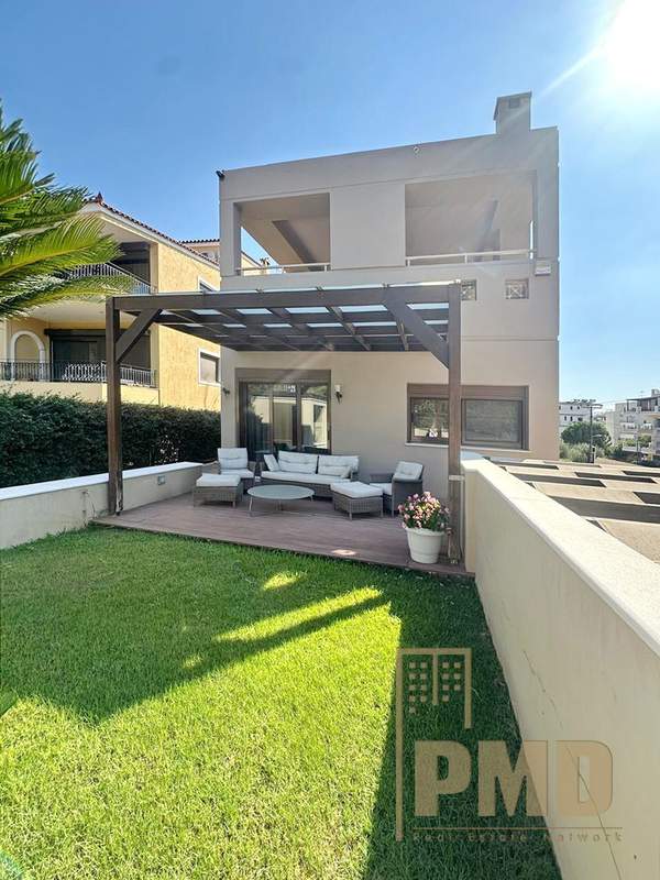 תמונת וולה, וארי - וולה -ווליאגמני, אתונה למכירה (0)