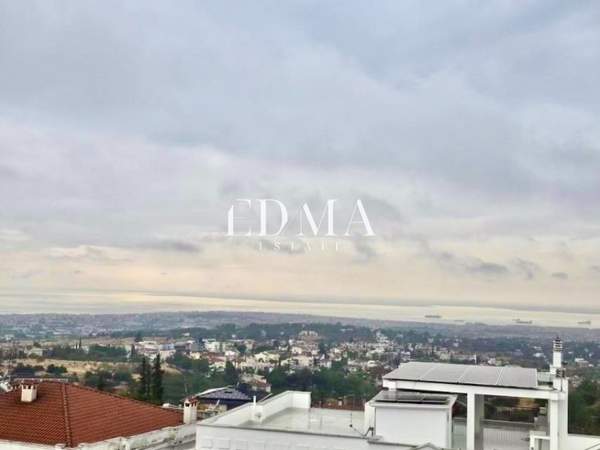 תמונת פאיליה - חורטיאטיס, סלוניקי למכירה (0)