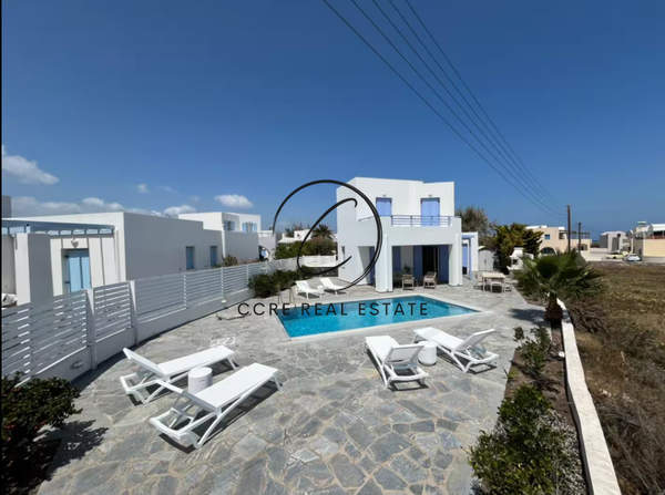 תמונת סנטוריני, הקיקלאדיים למכירה (0)