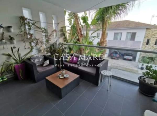 תמונת לקאטמיה, ניקוסיה למכירה