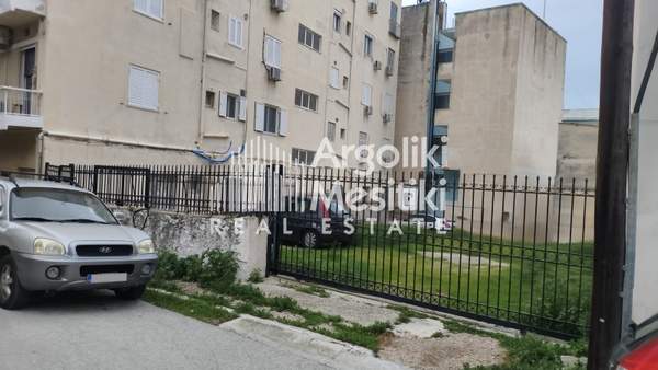 תמונת לוטרקי, לוטראקי, פלופונס למכירה (0)