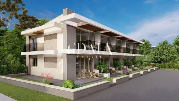 תמונת נאה פרופונדיטה, כלקידיקי למכירה (1)