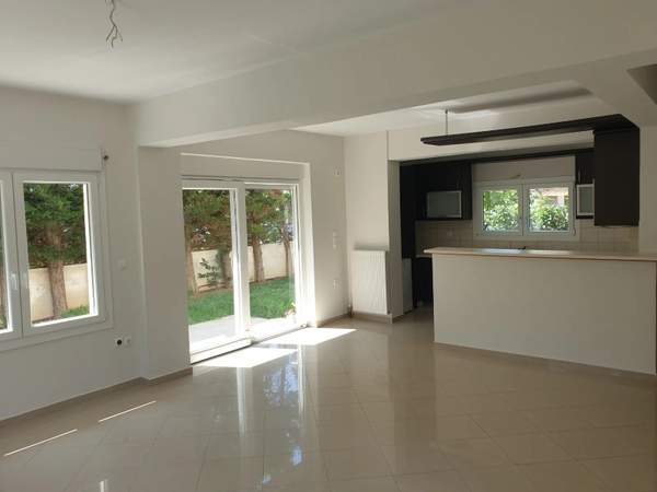 תמונת סרוניקוס, אתונה למכירה (1)