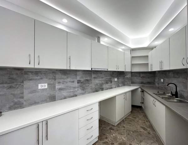 תמונת קורידלוס, אתונה למכירה (0)