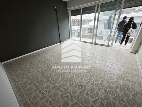 תמונת פריסטרי, אתונה למכירה (0)