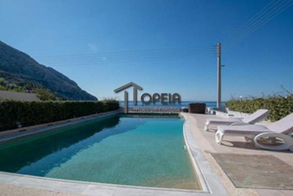 תמונת פאליה פוקיאה, סרוניקוס, אתונה למכירה (0)