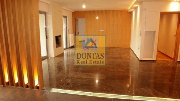 תמונת קיפיסיה, אתונה למכירה (1)